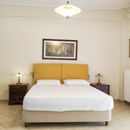 Taxiarches Up To 5 People Apartamento Kalamata